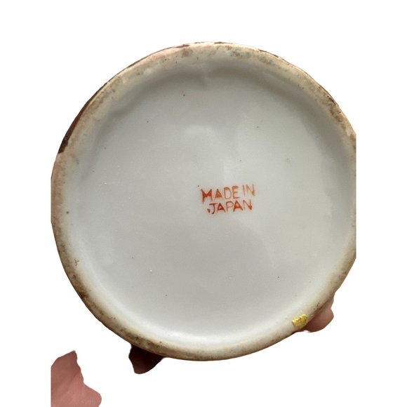 Japanese Satsuma Moriage Vase 6" Hand Painted Gilded Porcelain - Picture 6 of 7